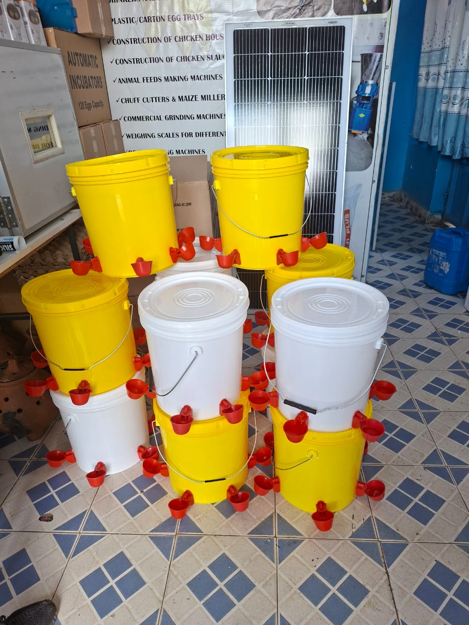 Bucket cup drinker for poultry Kenya